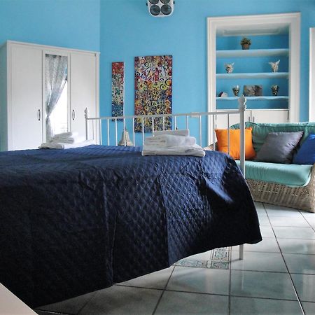 נאפולי Garibaldi Holiday House מראה חיצוני תמונה