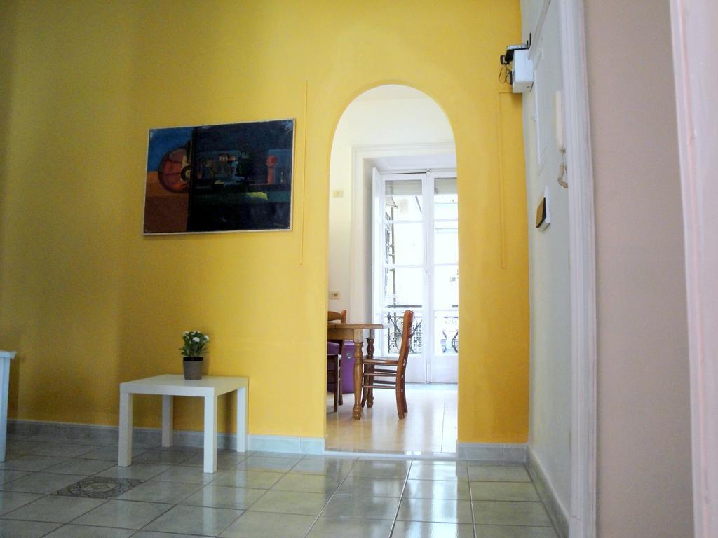 נאפולי Garibaldi Holiday House מראה חיצוני תמונה