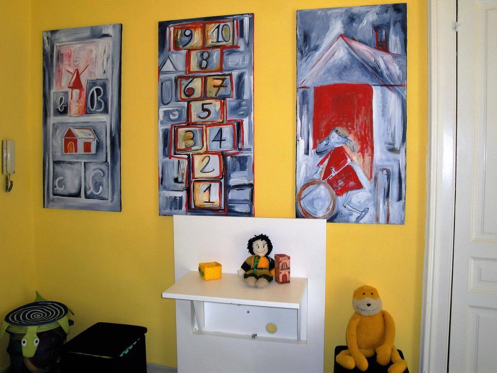 נאפולי Garibaldi Holiday House מראה חיצוני תמונה